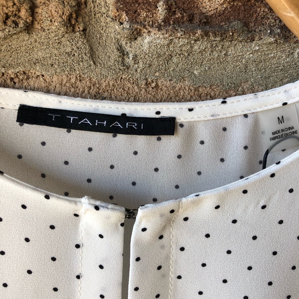 T TAHARI | White polka dot flutter sleeve … - Picture 5 of 9